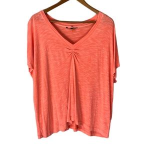 Young, Fabulous & Broke Bright Pink V-Neck Blouse Size Small